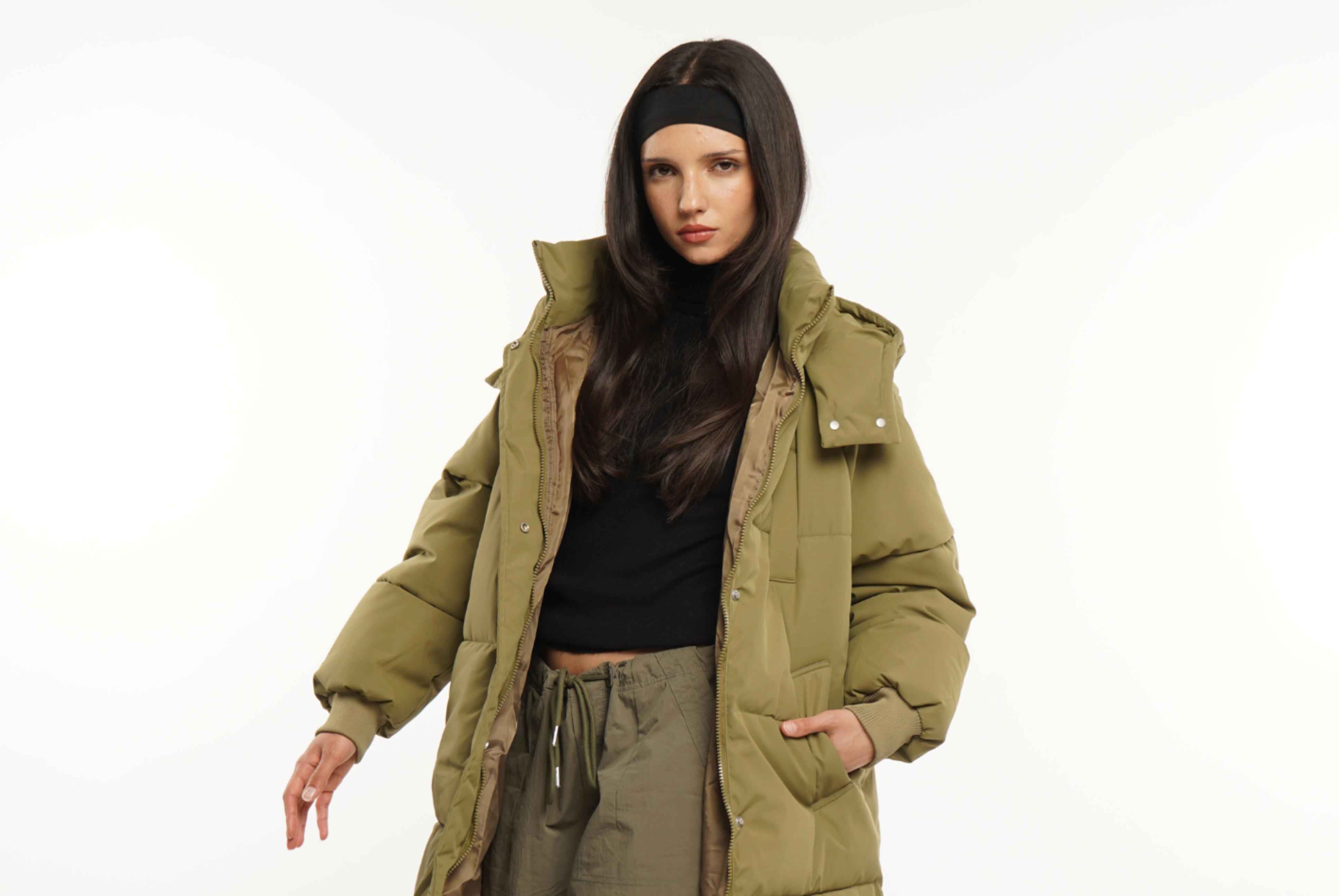 How Do I Keep My Long Puffer Jacket Odor-Free? 5 Easy Care Tips – PUFFIT
