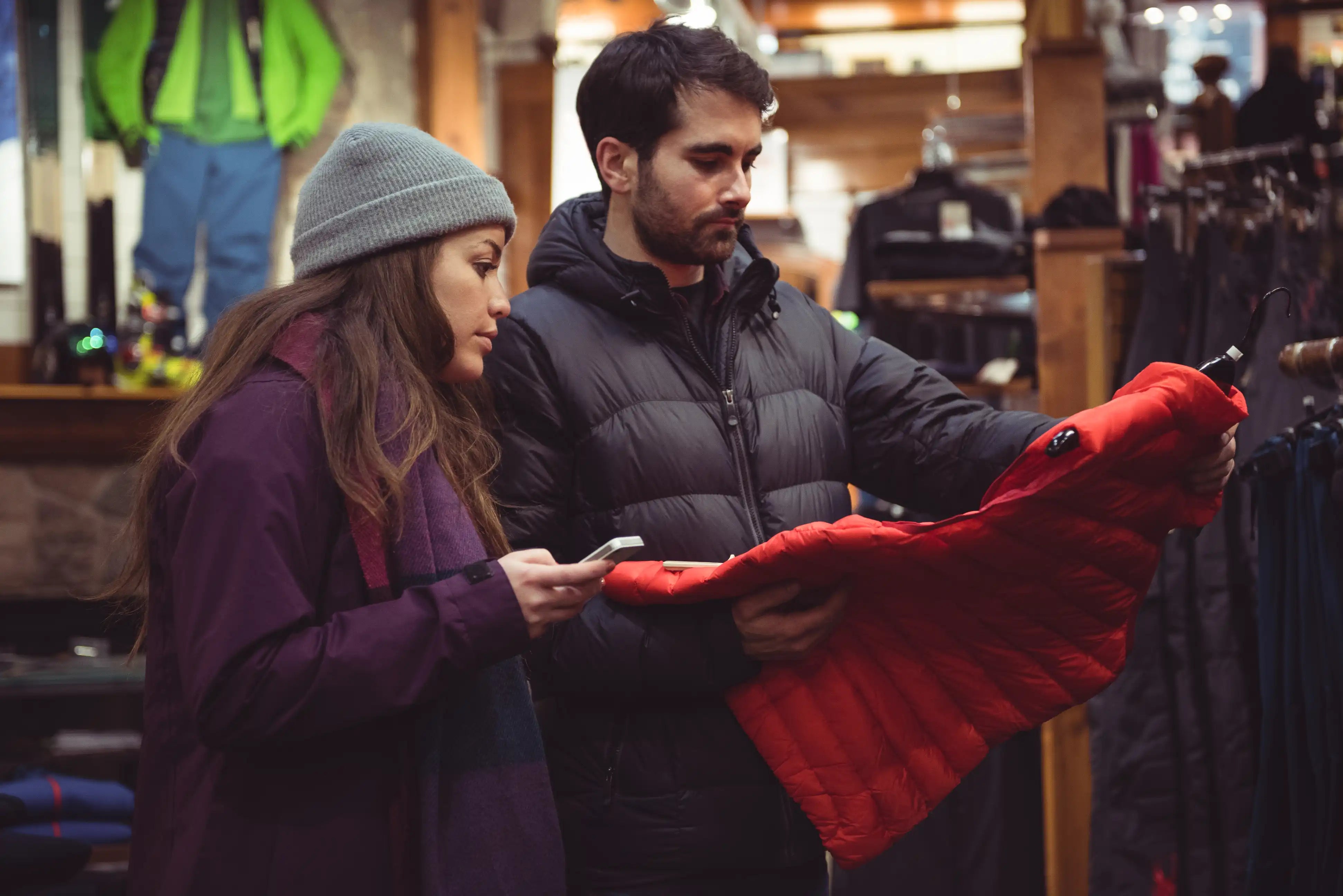 How to Repair Small Tears and Damage to Your Long Puffer Jacket? - PUFFIT