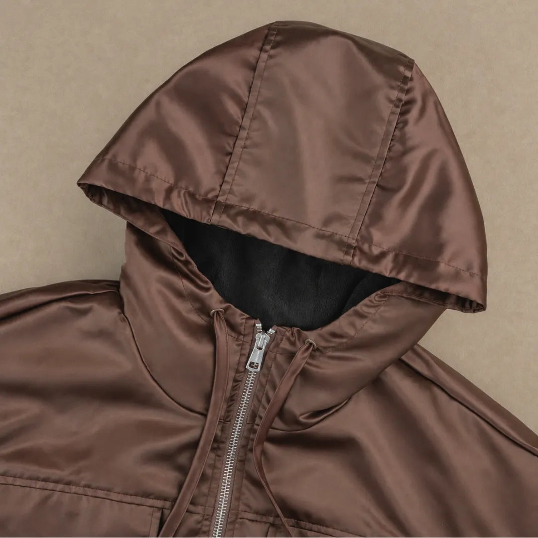 Capucha ajustable