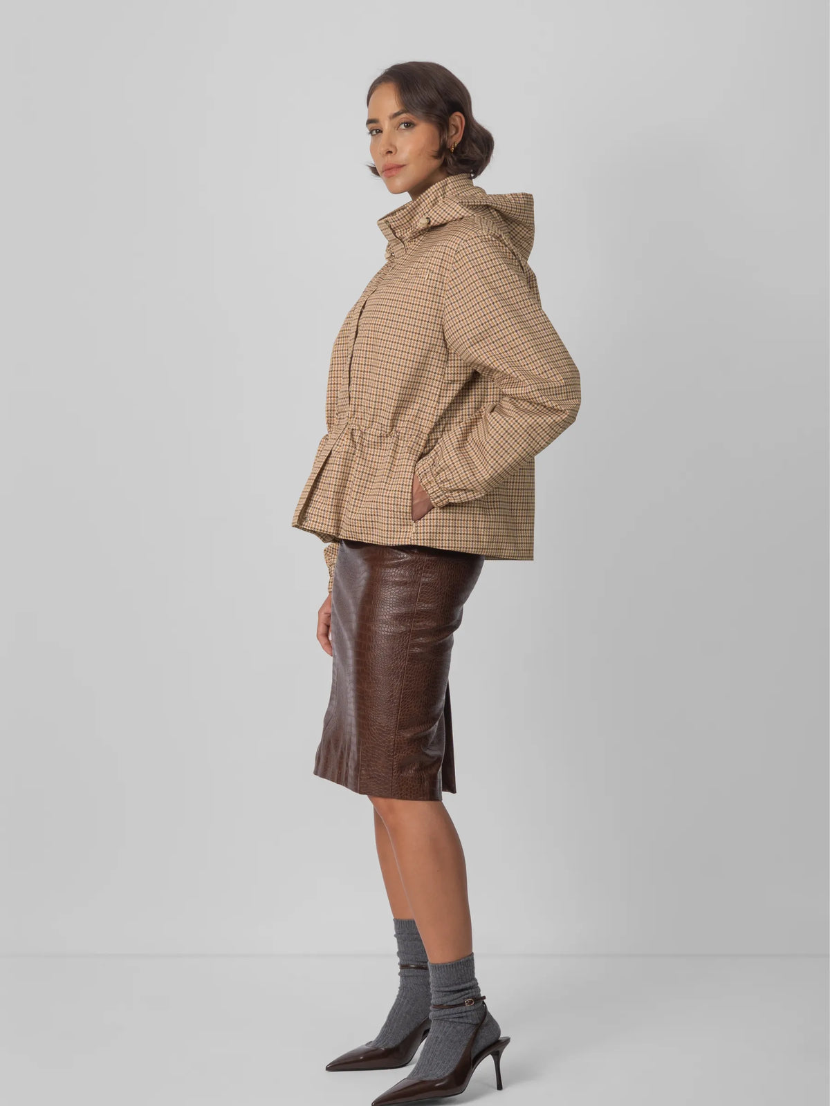 STM-TEX™ Beige Houndstooth Short Drawstring Waist Rain Jacket