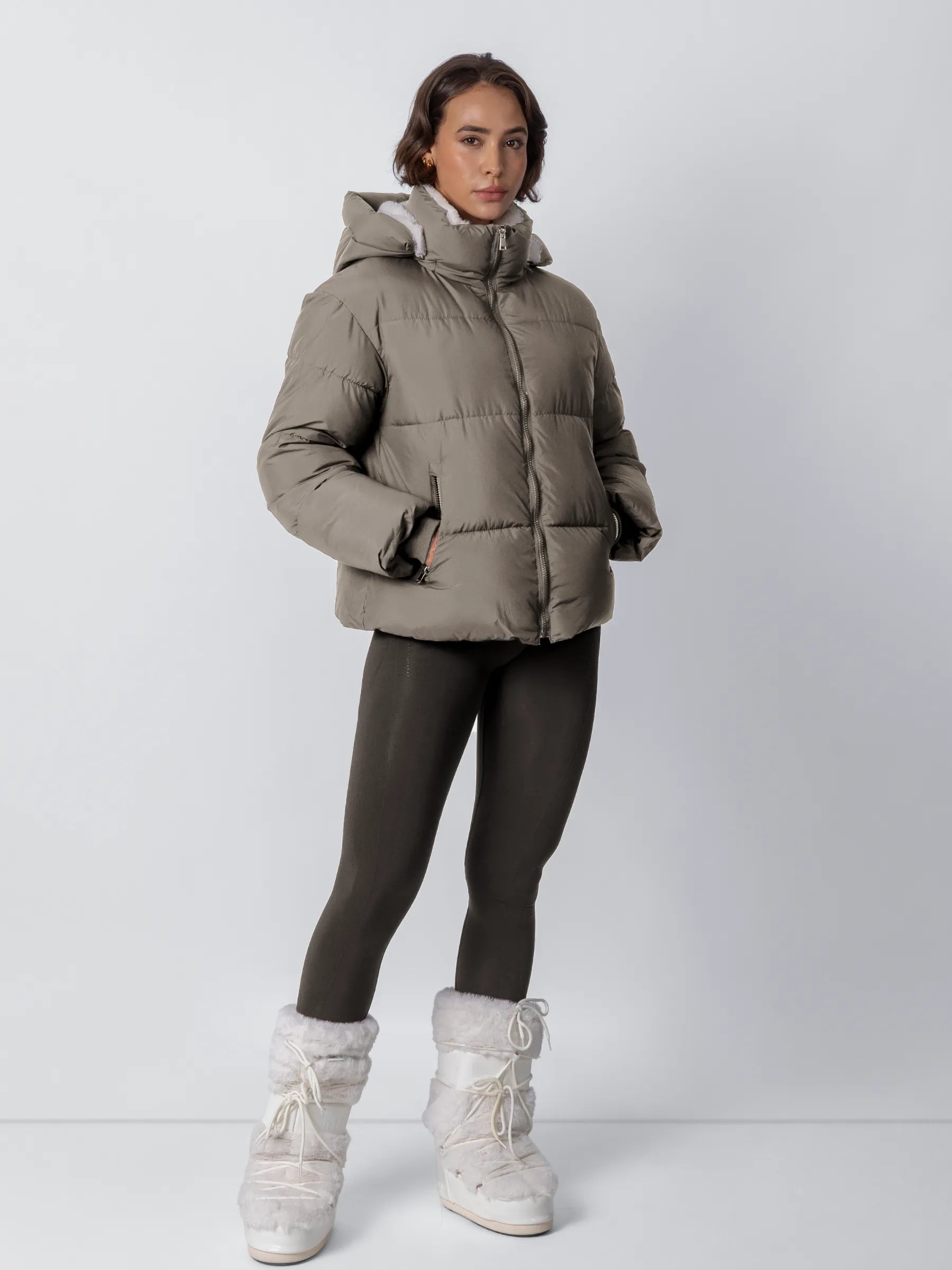 WarmCore™ Shiny Black Detachable Hooded Puffer Jacket - PUFFIT