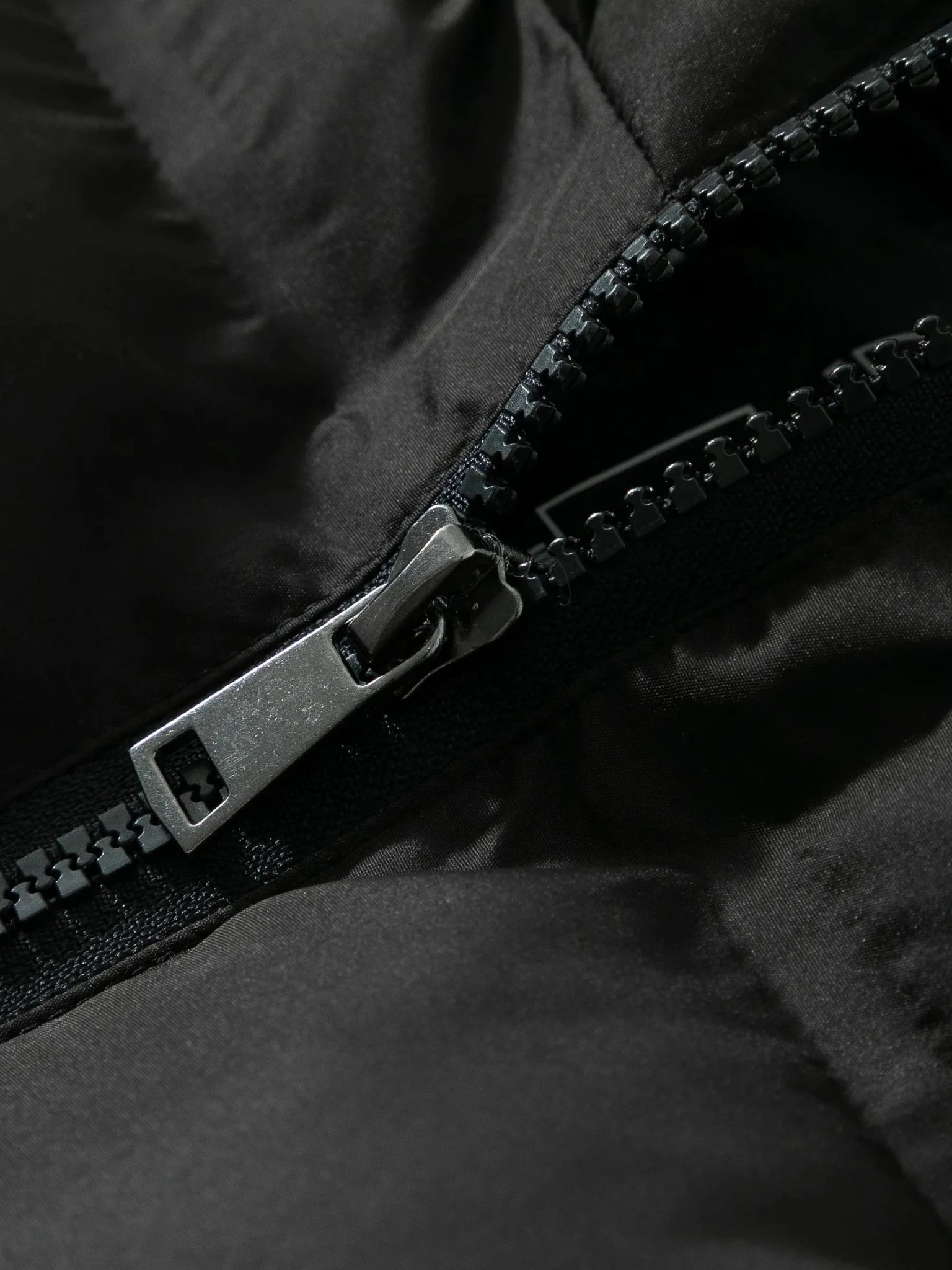 WarmCore™ Taped Seams Funnel Neck Puffer Gilet - PUFFIT