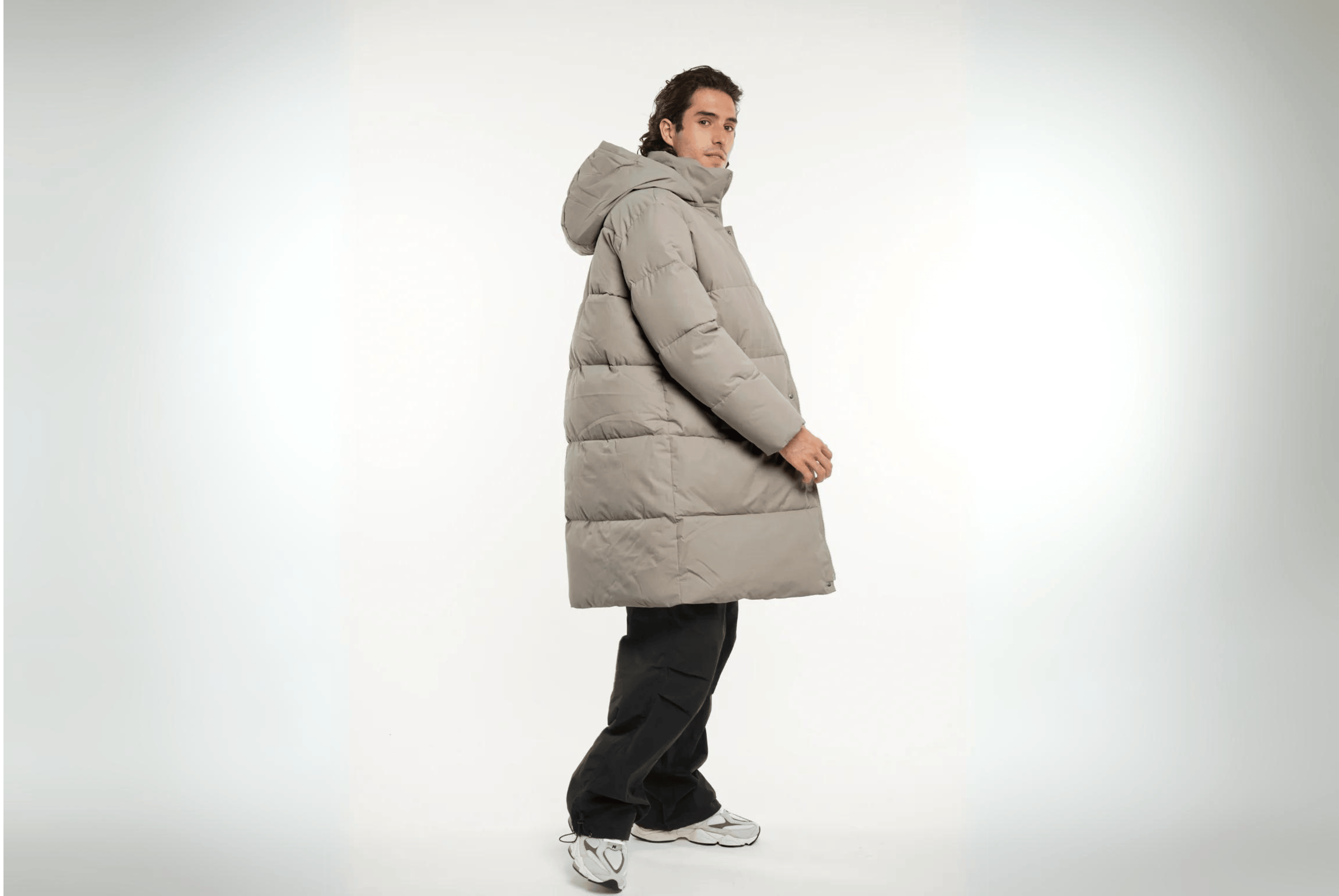 Comparison of Warmth in Long Puffer Jackets vs. Shorter Alternatives