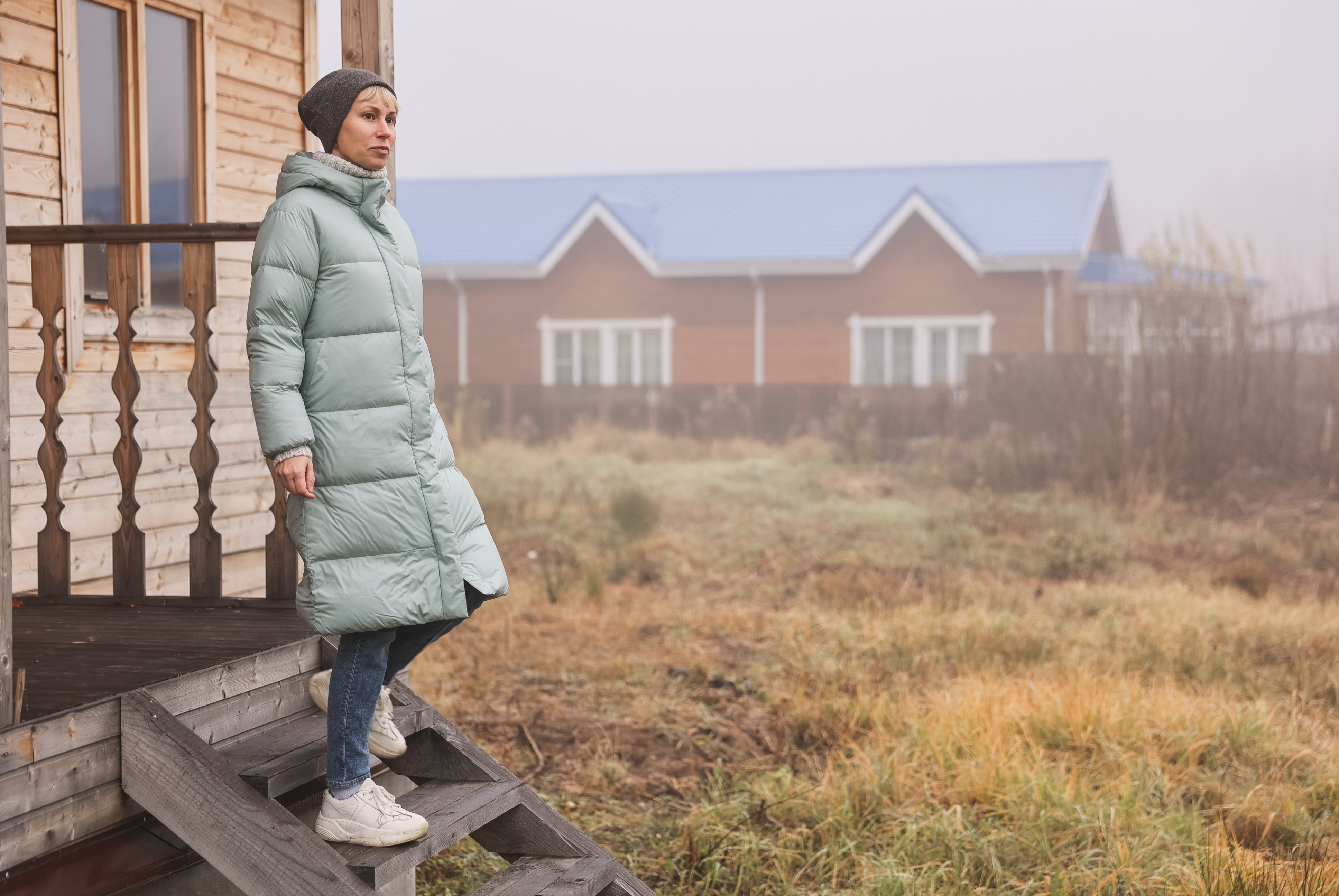 How Insulation Affects the Warmth of a Long Puffer Jacket