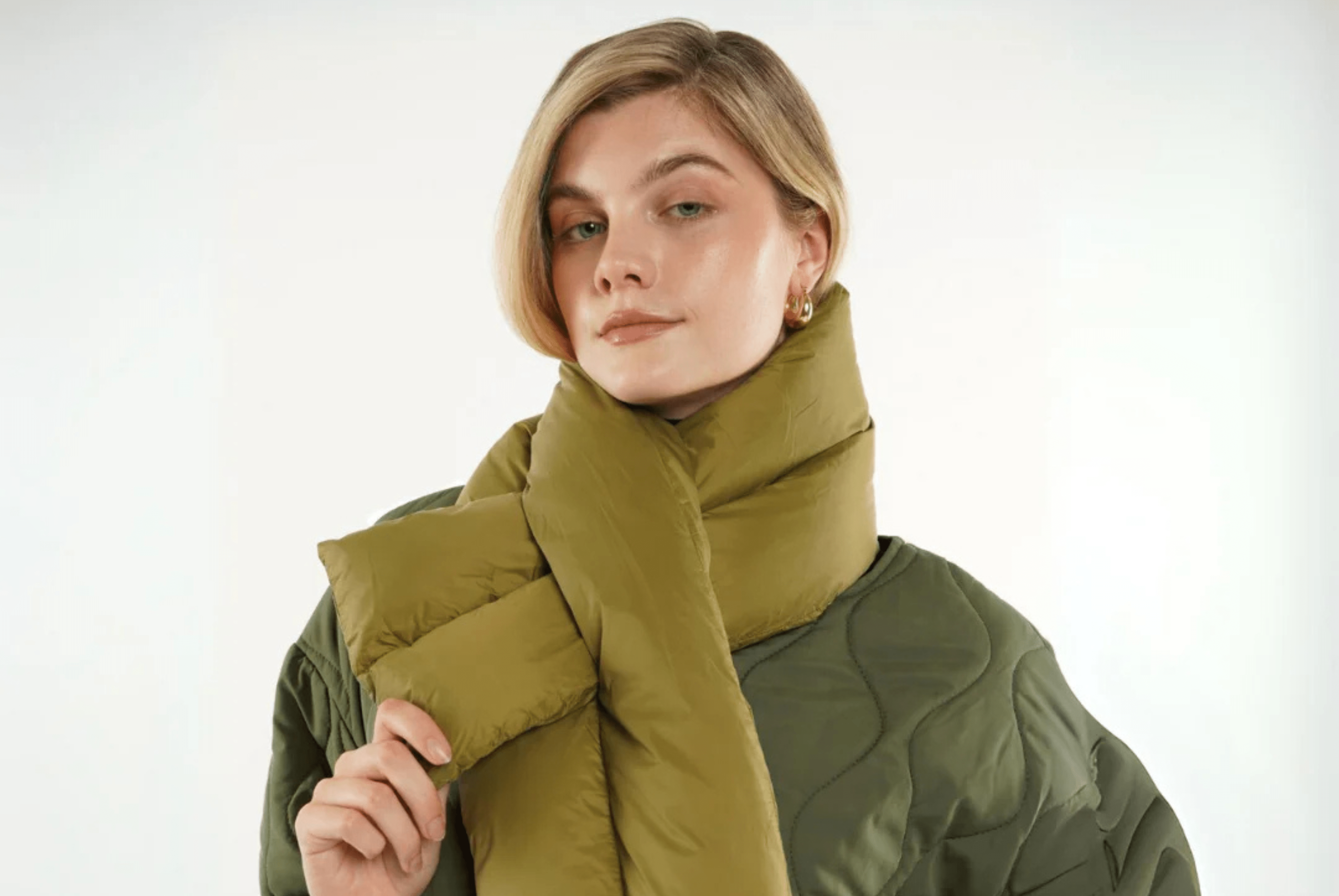 What Gear Should I Pair with a Long Puffer Jacket for Outdoor Sports? - PUFFIT