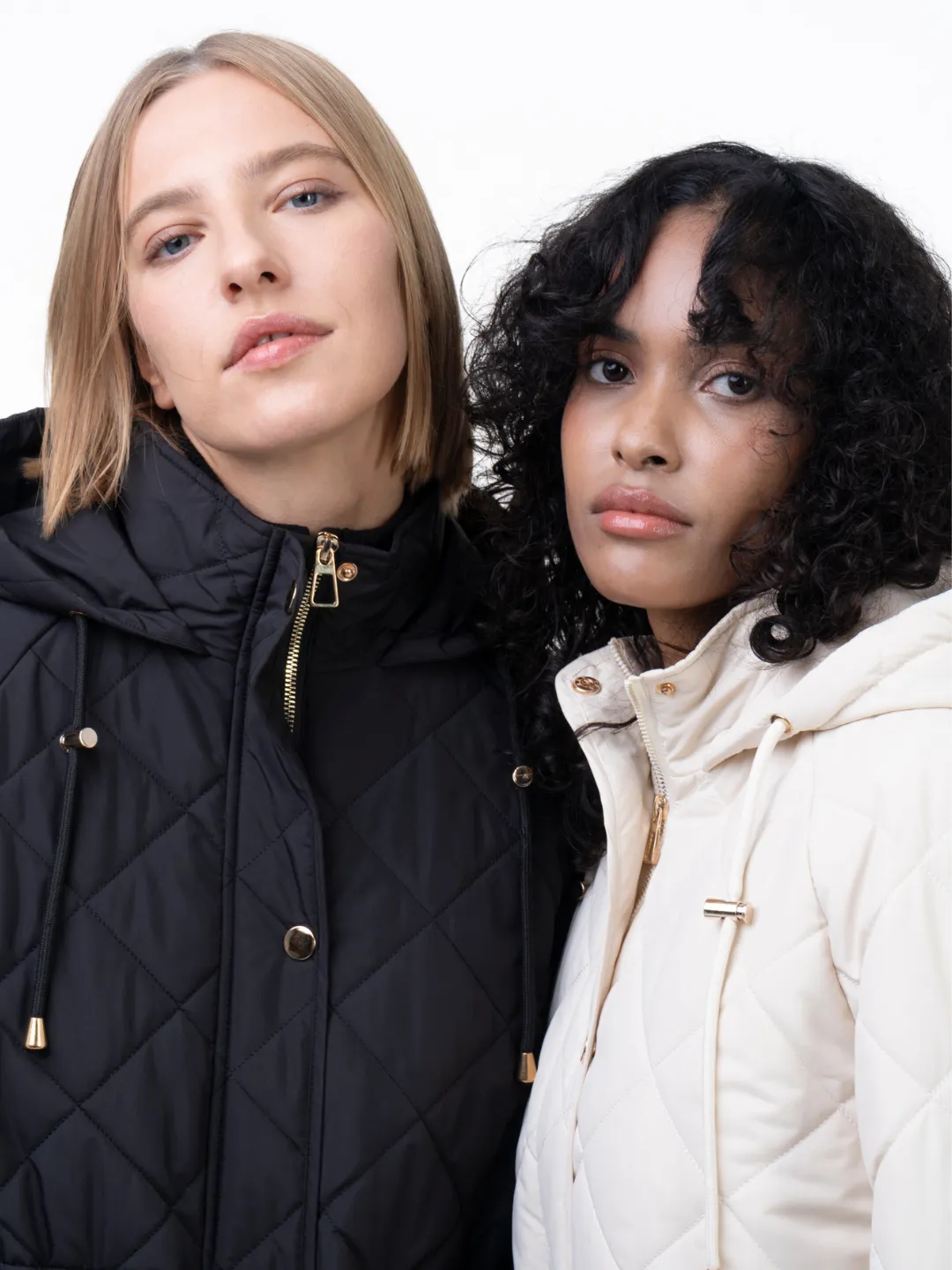 Mid_Diamond_Quilted_Puffer_04