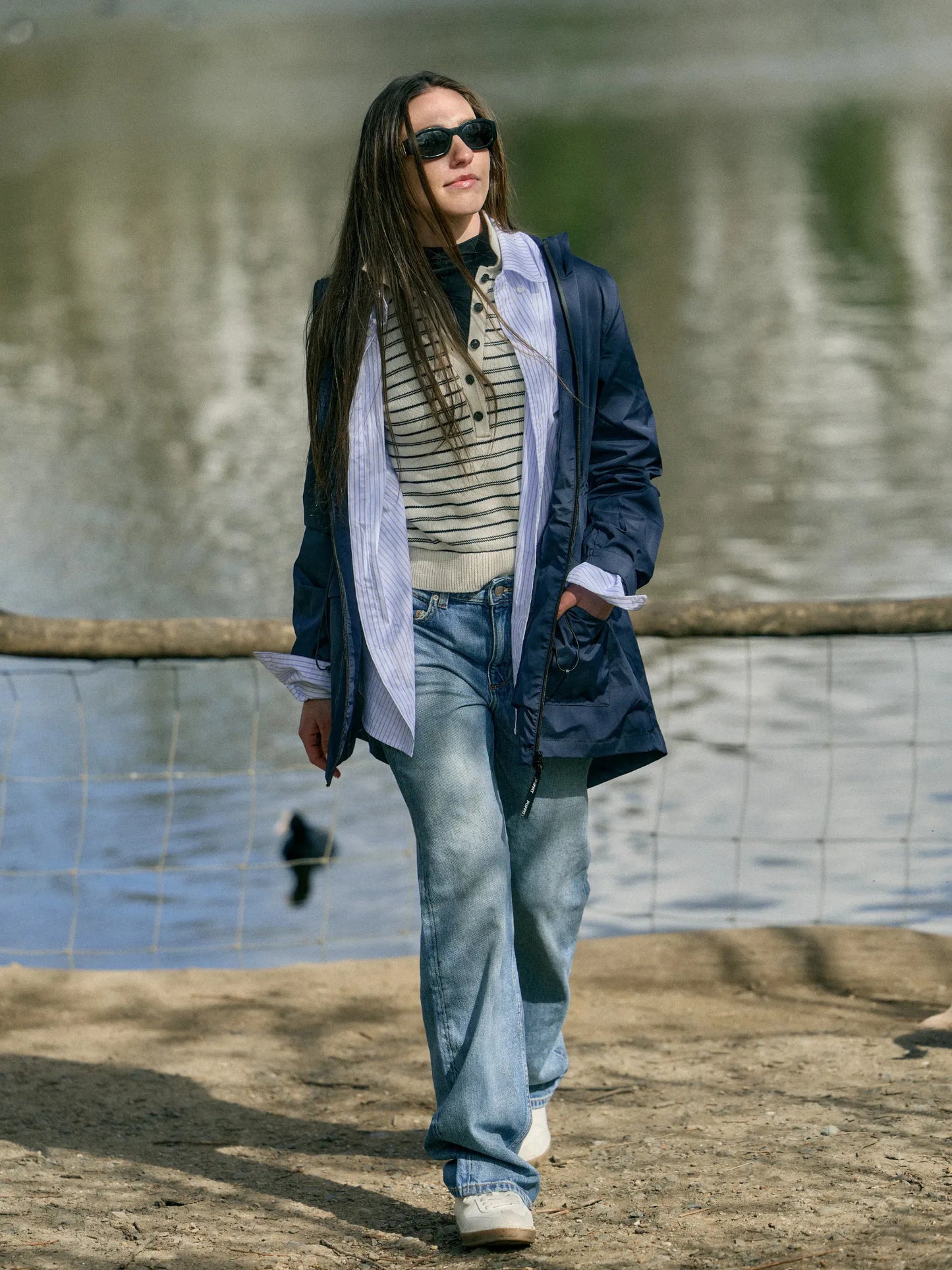 STM-TEX™ Mittellanger, wasserdichter Regenmantel mit großen Taschen