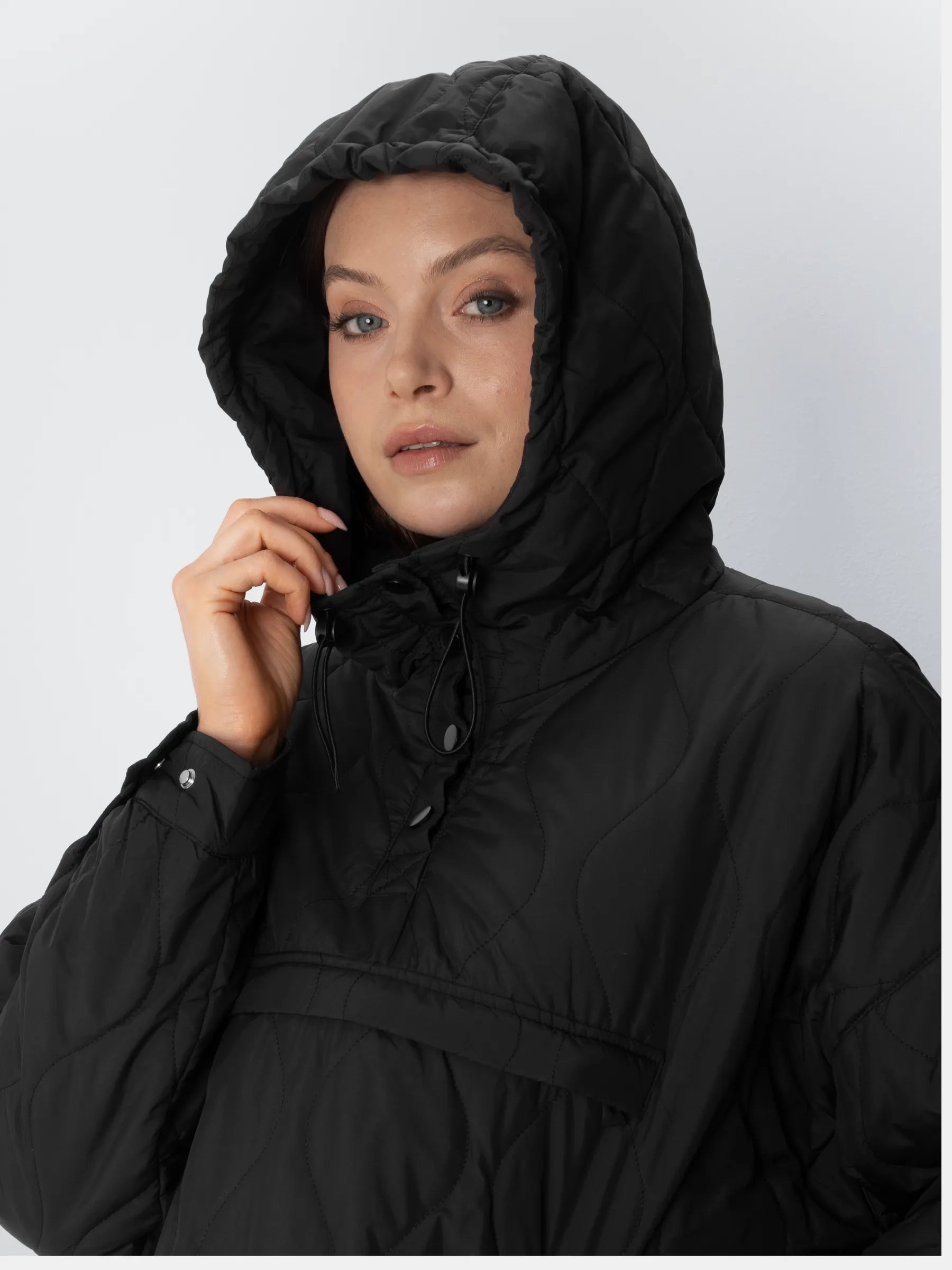 WarmCore™ Kangaroo Pocket Packable Quilted Puffer Hoodie