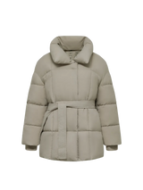 Winter_Belted_Puffer_Jacket_07