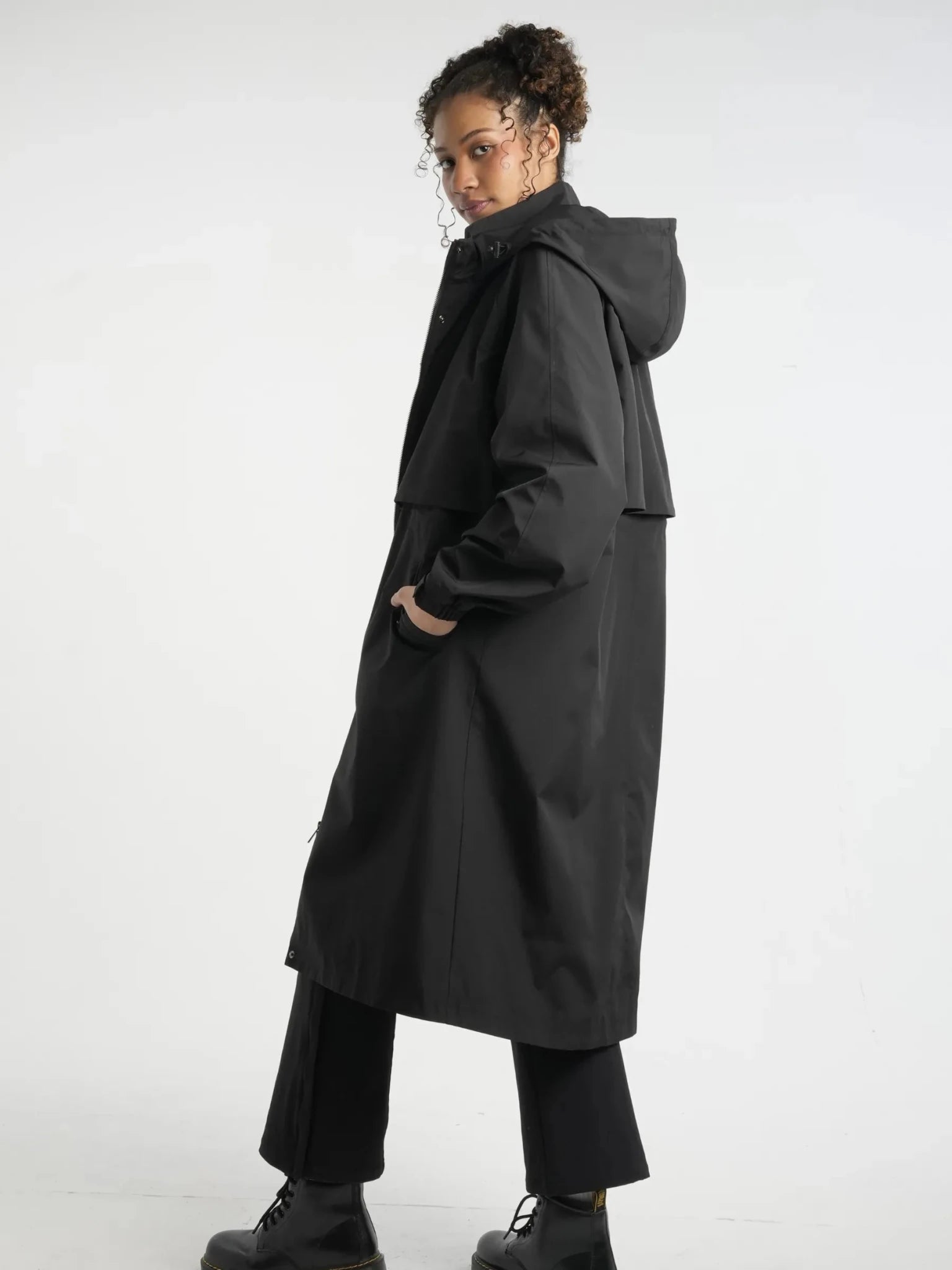 STM-TEX™ Elegant Long Breathable Raincoat - PUFFIT
