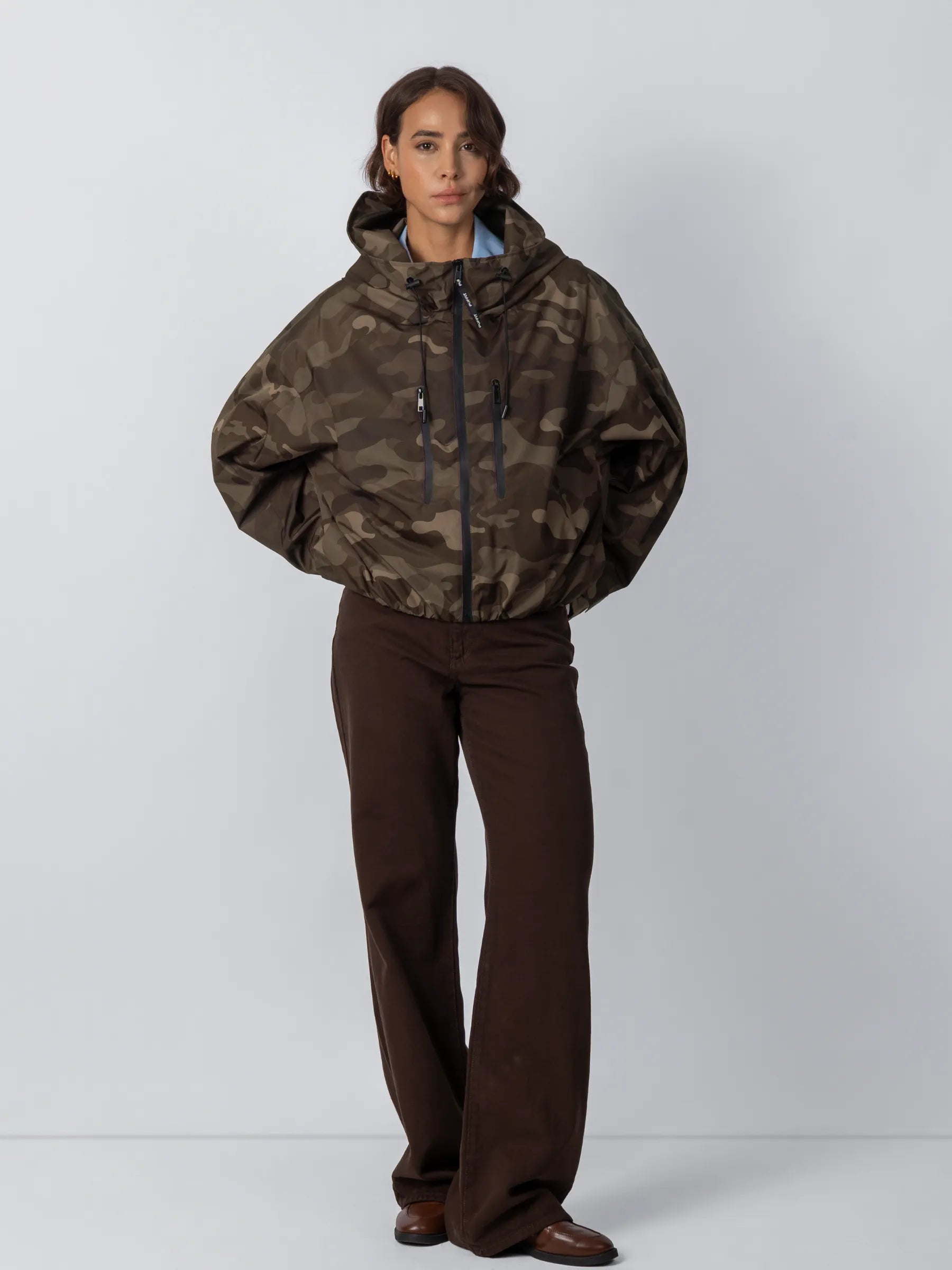STM-TEX™ One Size Brown Camo Short Oversized Rain Jacket - PUFFIT