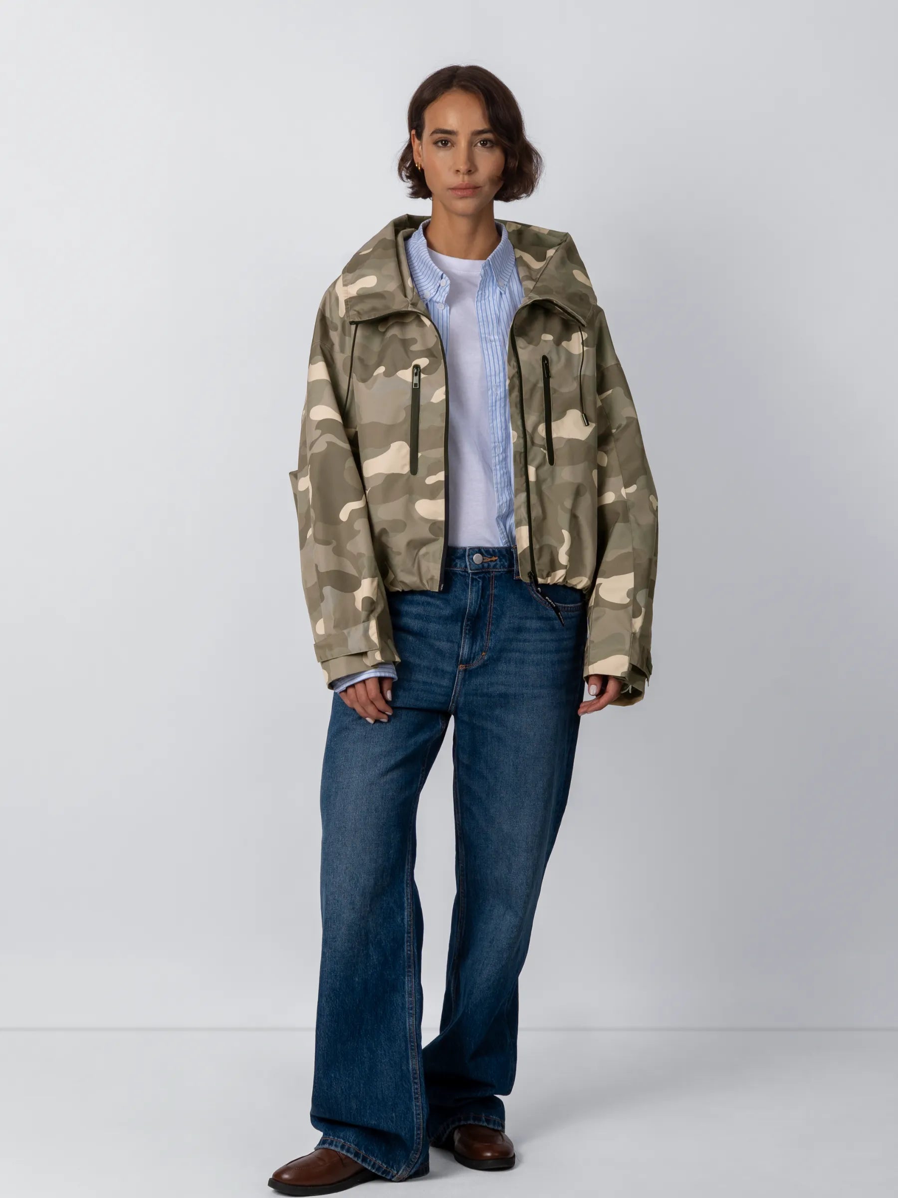 STM-TEX™ One Size Taupe Camo Short Oversized Rain Jacket - PUFFIT