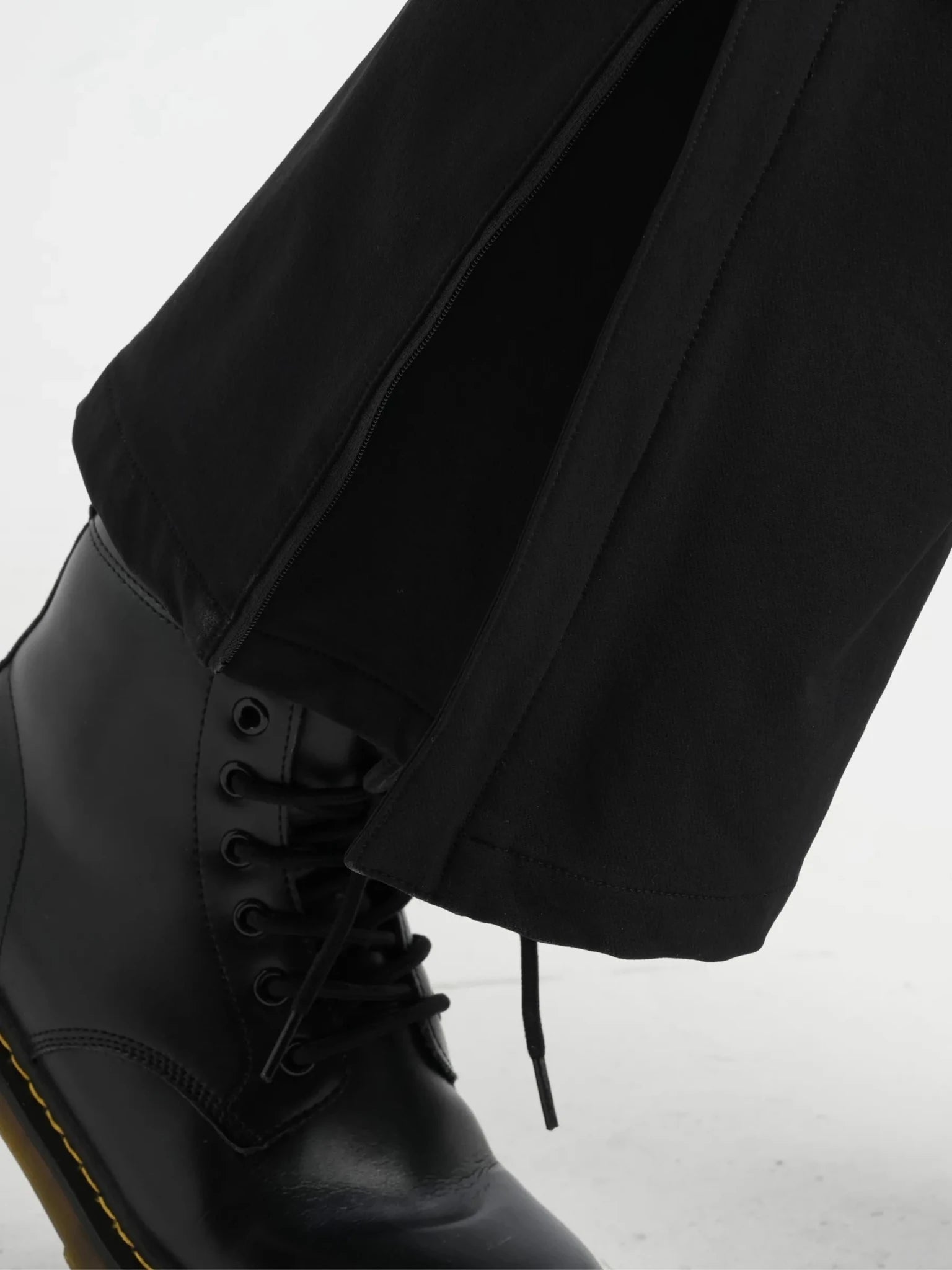 STM-TEX™ Waterproof Slim Fit Flared Pants - PUFFIT
