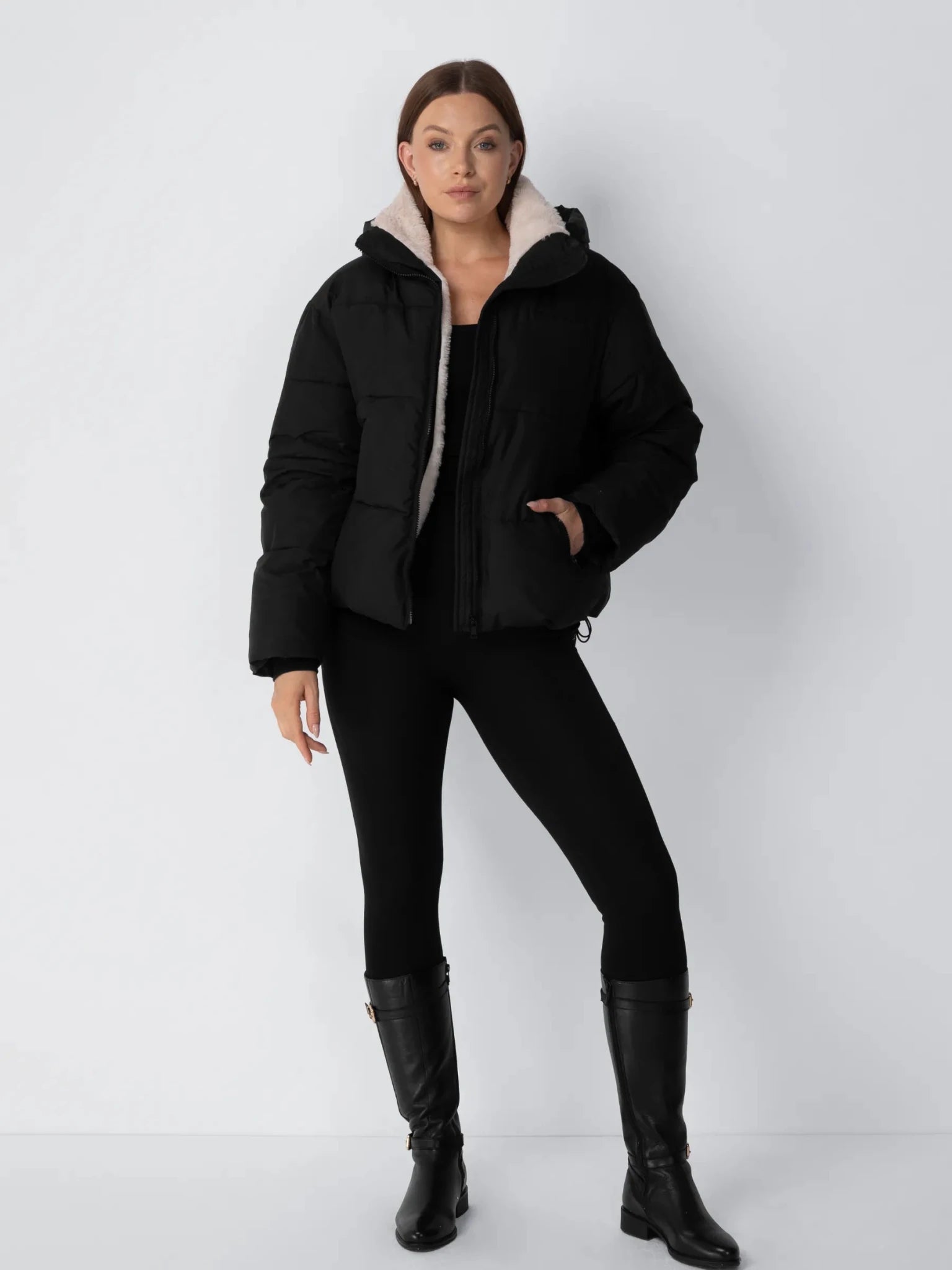 WarmCore™ Classic Short Detachable Hooded Puffer Jacket - PUFFITMid Puffers