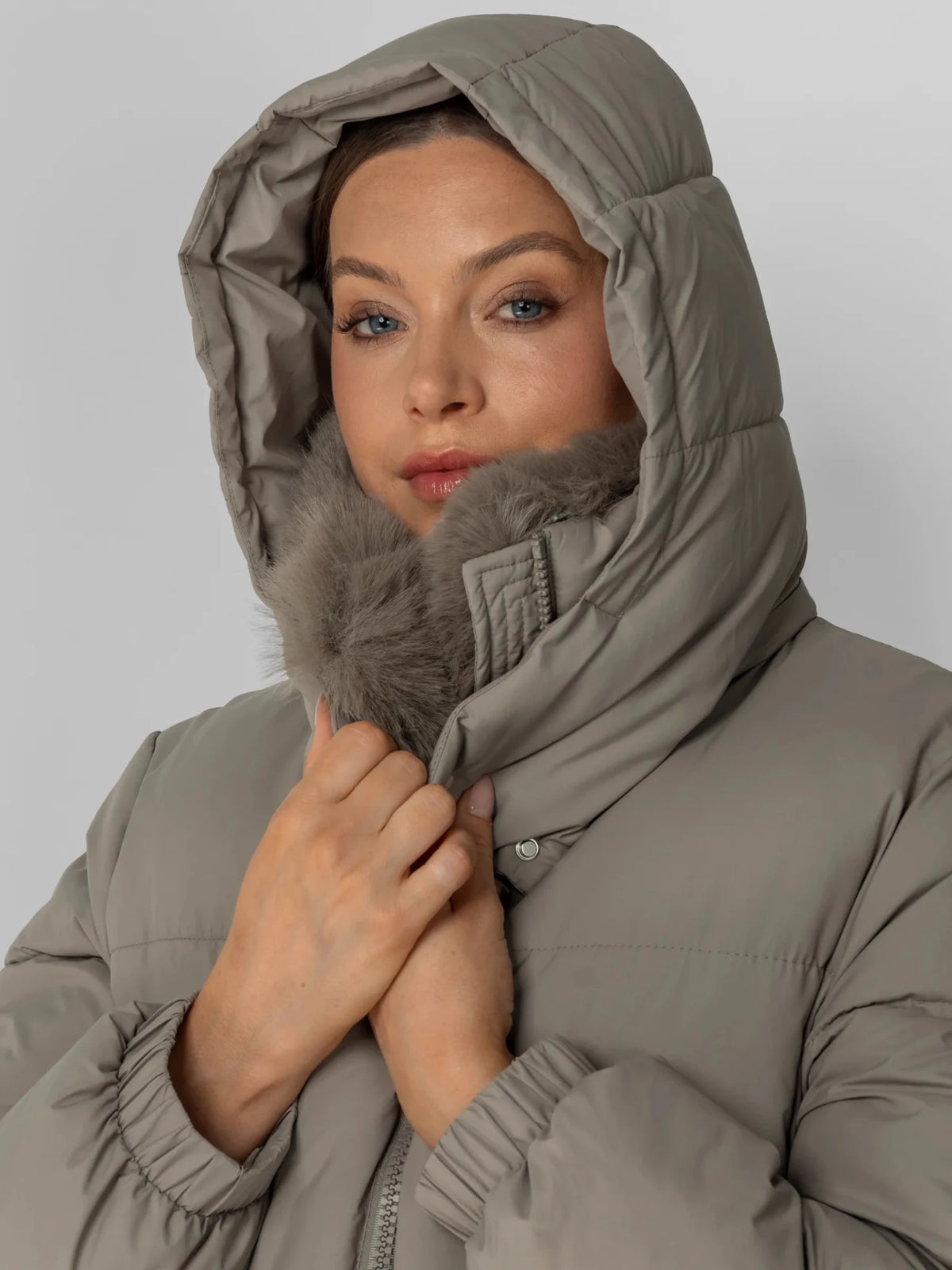 WarmCore™ Faux Fur Collar Long Puffer Jacket - PUFFITC26