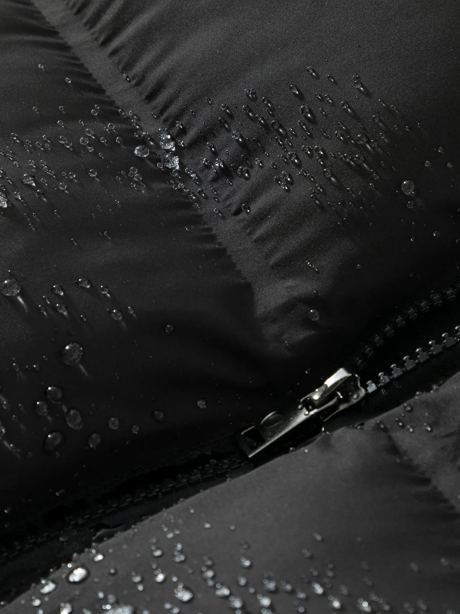 WarmCore™ Taped Seams Funnel Neck Puffer Gilet - PUFFIT